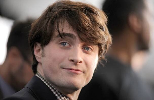 Zajímavosti o Danielu Radcliffovi. Jak se z malého čaroděje Harryho Pottera stal uznávaný herec • Filmožrouti.cz