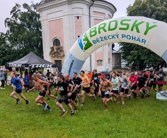 Skalecký kros ovlivnilo deštivé počasí - Zprávy z Mníšku