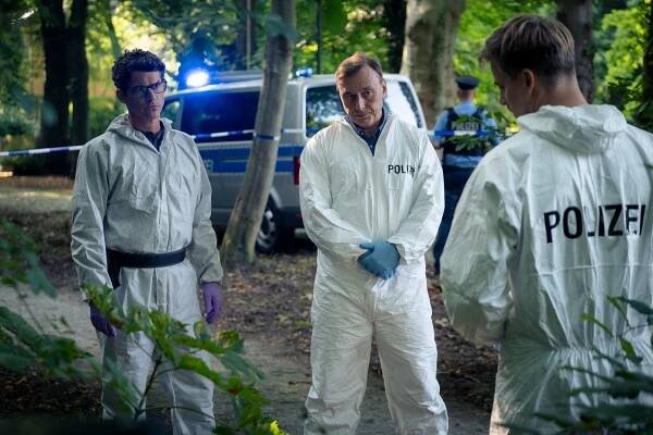Blutige Anfänger - Vater, Mutter, Killer (S03E06) (2022)