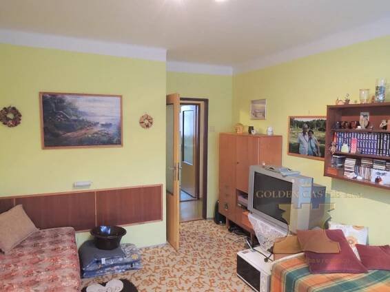 Zděný byt 3+1 s lodžií, garáží a zahrádkou | Golden Castle s.r.o.