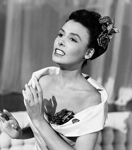 black-hollywood-tips-and-tricks-305736-1677269481653-main