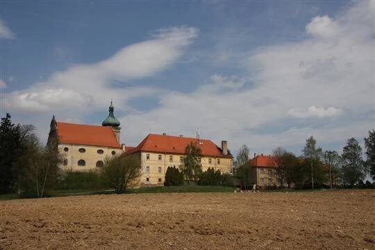 Psychiatrickou léčebnu ve Lnářích koupí Jihočeský kraj