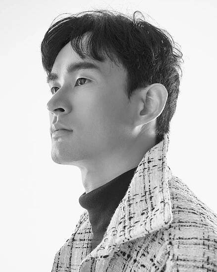 MEN ASIAN / PAN ASIAN MEN ASIAN Archives - Ave