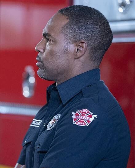 Station 19 - Vichřice - Z filmu - Jason George