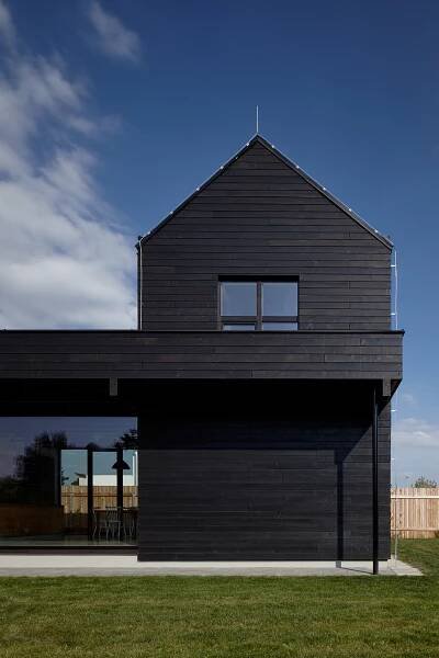 Dom v plote | Archinfo.sk