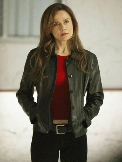 Lena Olin fotka