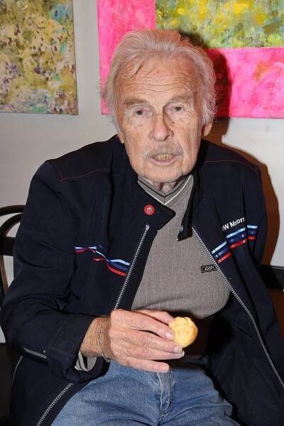 Oblíbený český herec Luděk Munzar v sobotu zemřel.