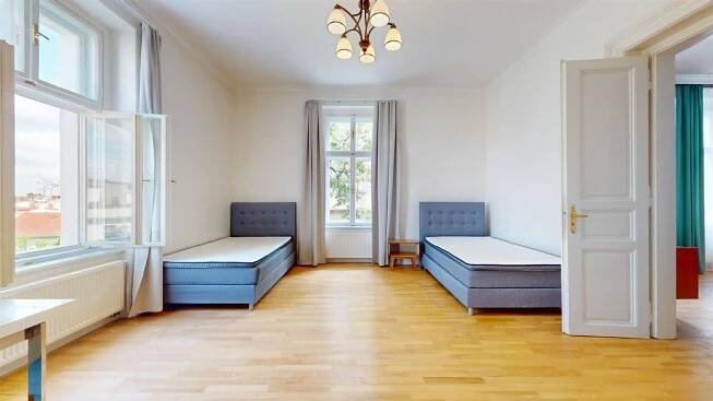 4+kk, Mezibranská, Praha, 111 m2