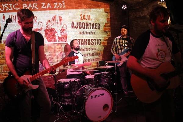 Foto z koncertů | Music Bar Za Zdí
