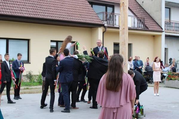 Tradiční hody 2022 - Oficiální stránky obce Dobelice
