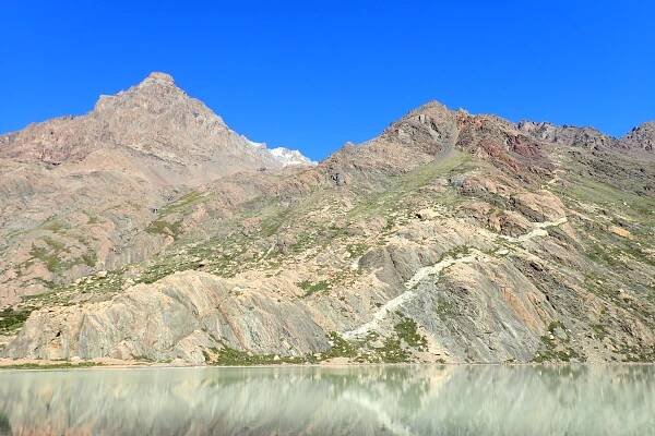 Chaltén Mountain Guides | Ice Cap Expedition with Gorra Blanca Ascent 9 Days