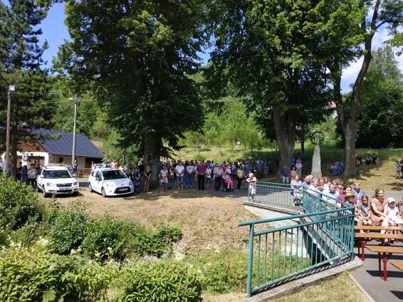 Pouť - Oficiální stránky obce Valašská Senice