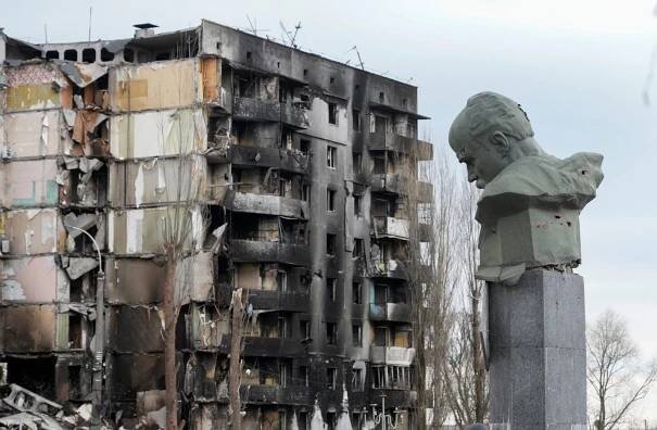 Z ulic zmizí sochy Puškina, Dostojevského nebo carevny Kateřiny. Ukrajinci začali s derusifikací