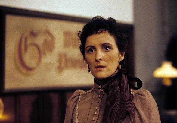Z archivu Sherlocka Holmese - Mrzák - Z filmu - Fiona Shaw