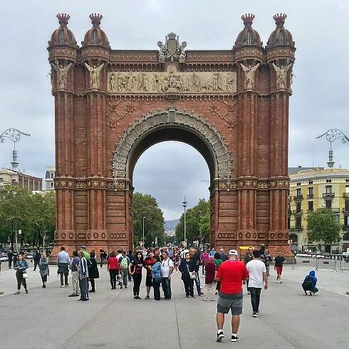 Putování vlhkým smrádkem Barcelony (fotoblog) - Blog iDNES.cz