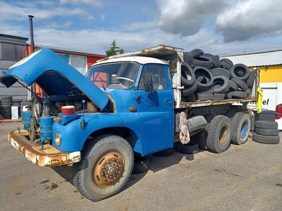1977 Tatra 148 S3 12.6 V8 diesel 157 kW