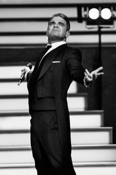 Robbie Williams - Noc v Palladiu (2013)