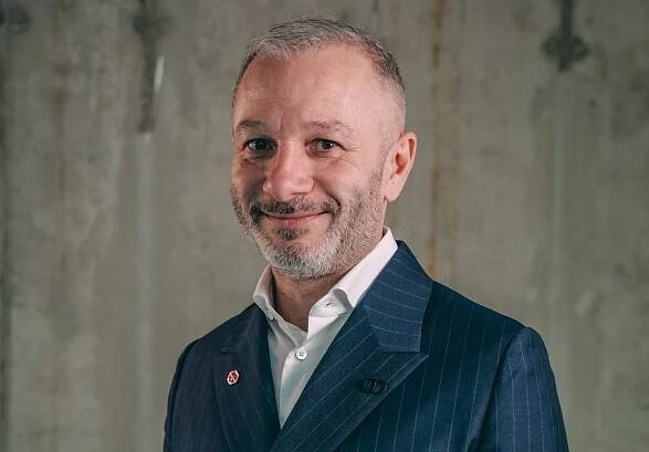 Richard Morávek se vrátil do čela skupiny Redstone – Profi HR