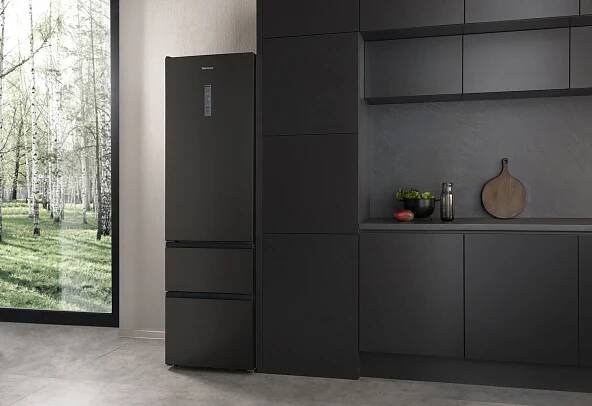 Chladnička Hisense RM469N4AFD1 | OnlineShop.cz