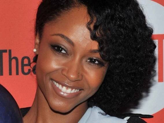 Yaya DaCosta fotka