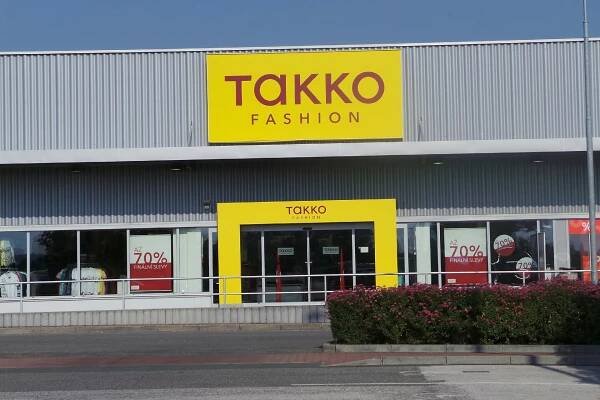 TAKKO FASHION foto 1