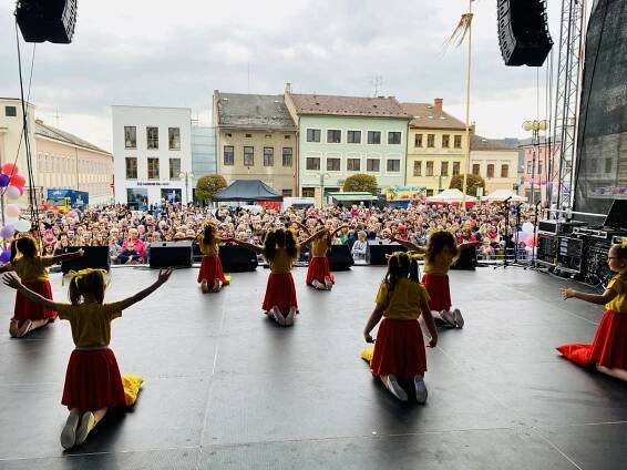 Majáles – Z pohádky do pohádky – Kulturní centrum Lanškroun