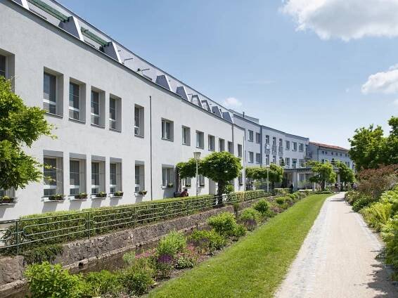 Bertiny Lázně Třeboň - wellness a rekondiční pobyty v Třeboni - Penzion Schwarzenberský seník
