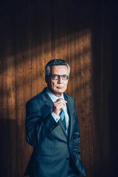 urban zintel photography — thomas de maizière