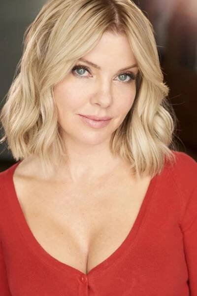 Angela Little fotka