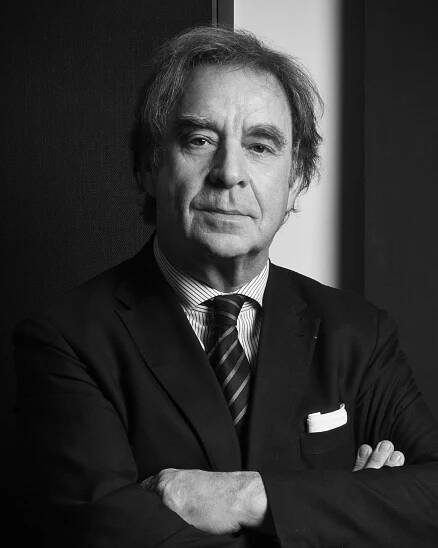 Jean-Michel Wilmotte Designer - Ozone Light