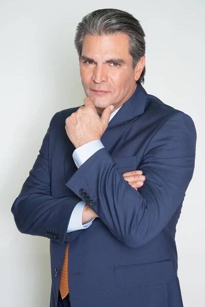Roberto Mateos - Telenovely.net ... vše o telenovelách na jednom místě