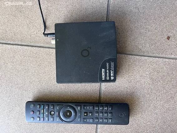 Internet 02 - modem, wifi router, set top box