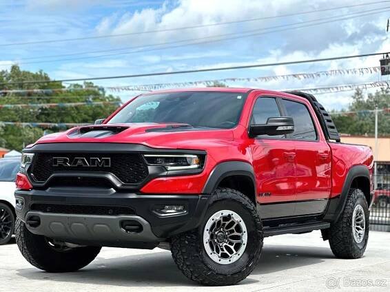 RAM 1500 TRX Crew Cab 4WD 6.2L (2021 r.) - Praha 5