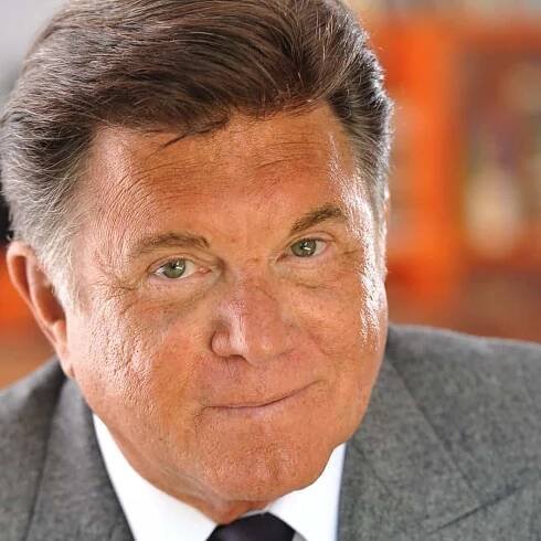 Larry Manetti is 72 years age
