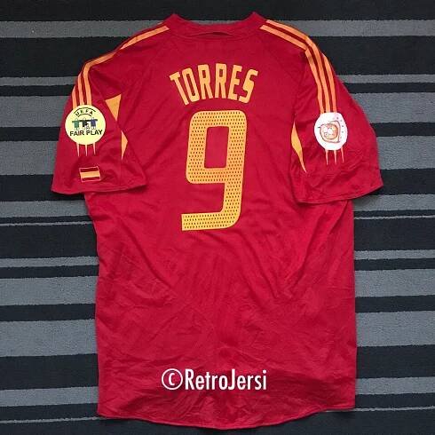Spain Torres 9 Euro 2004-2006 Adidas Home Shirt