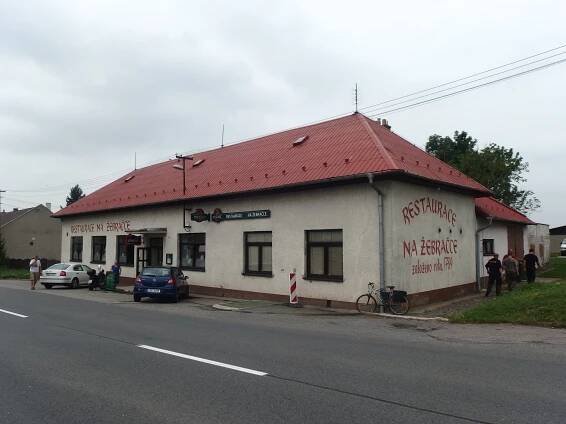 Soubor:Hlinsko pod Hostýnem, Na Žebračce.jpg – Wikipedie