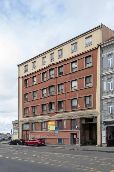 Kancelářský dům a Dělnická pekárna | Objekty | Umělecké památky Praha
