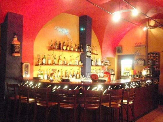 Paradise bar Hradec Králové | Apetee