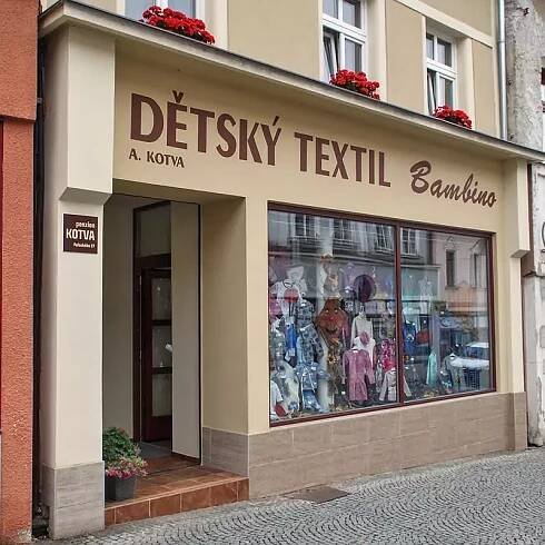 O nás 7