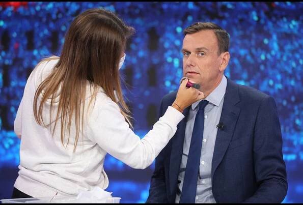 #htmlcaption-6