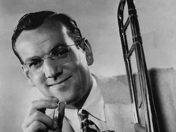 Glenn Miller - Swingová hvězda, která beze stopy zmizela nad Atlantikem