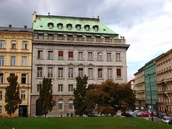 Petschkův Palác