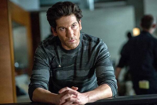 Jon Bernthal The Accountant - 2016