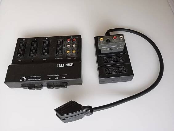 Přepínač, Rozbočovač, Kabelová redukce scart, audio, s-video, video 3x - Elektro
