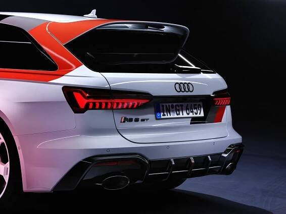 Audi RS6 Avant GT Wallpaper 2024 (19)