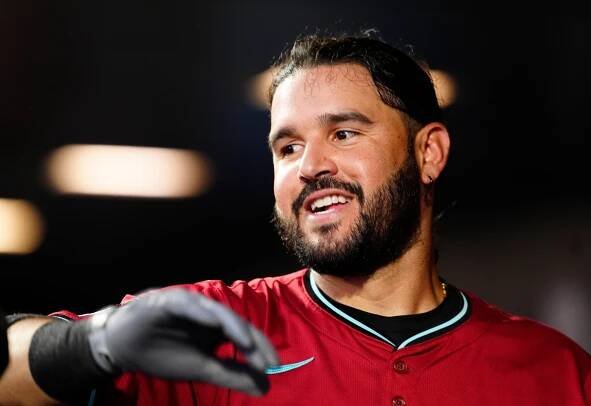 Yankees Trade for Suárez to Boost Power, Infield Depth