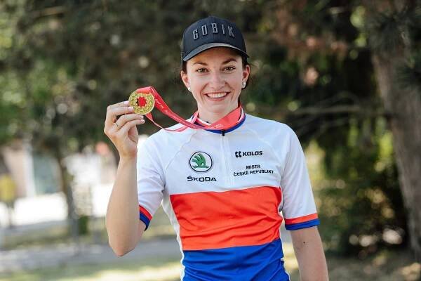 Z Třebíče na kole až do Tokia. Cyklistka Neumanová míří na olympiádu!