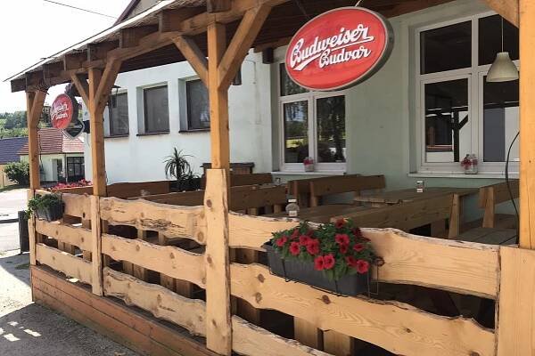 Restaurace pod Tvrzí foto 1