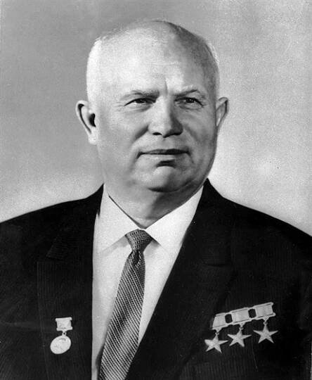 Nikita Sergejevič Chruščov. Sovětský vládce čelil v roce 1956 bouřím v Polsku a...