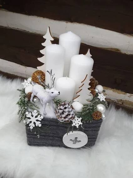 How To Decorate A Small Apartment For Christmas - 100 Easy Ideas That Are Merry & Bright » Hike N Dip | Melhores decorações de natal, Enfeites de natal artesanato, Enfeites natalinos